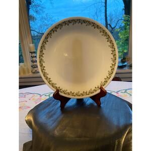 Corelle “Livingware” 10 ¼" Dinner Plate in the retired “Crazy Daisy” each